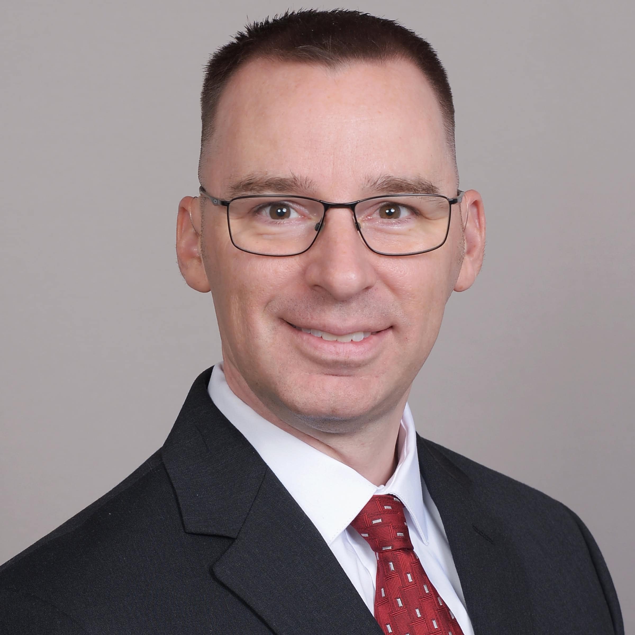 Scott DeLuzio